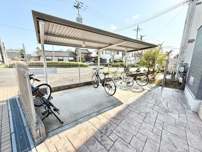 駐輪場 カザリベ城陽駅前