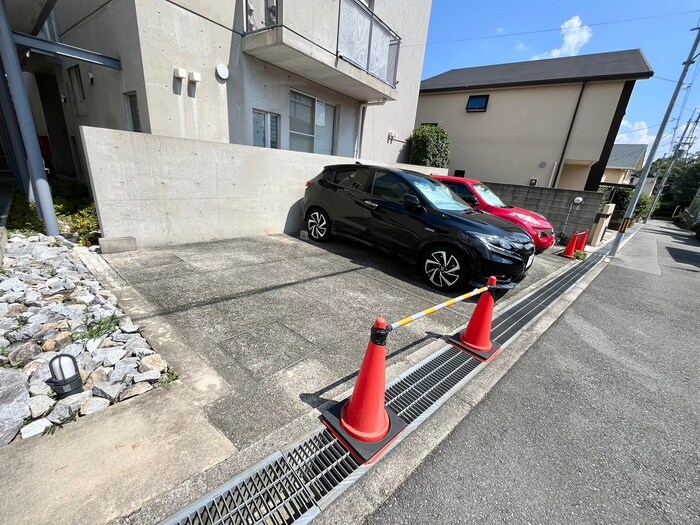 駐車場 ドムス桜ヶ丘