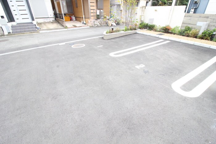 駐車場 シャーメゾン　ハーモニー