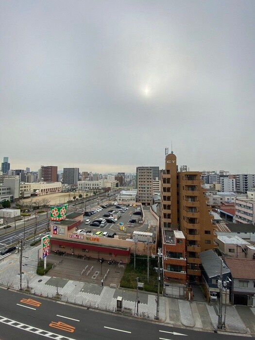 室内からの展望 CITY　SPIRE難波WEST