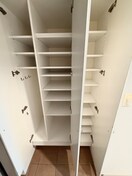 靴箱 CITY　SPIRE難波WEST