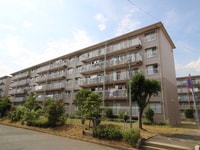 公社清和台住宅18号棟(104)