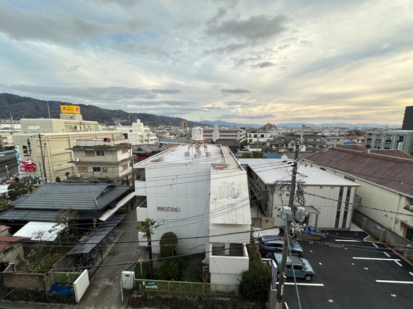 室内からの展望 スタシオン河内山本