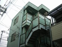 ロイヤルシャト－２
