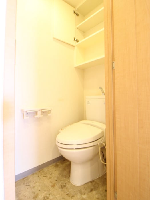 トイレ アービング吹田（901）