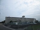 枚方市立蹉ダ小学校(中学校/中等教育学校)まで402m メーベルハイツ