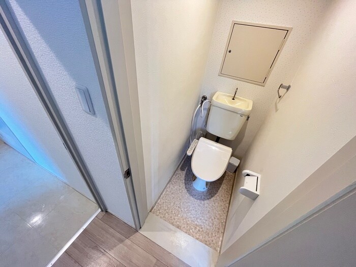 トイレ シャルマン山手