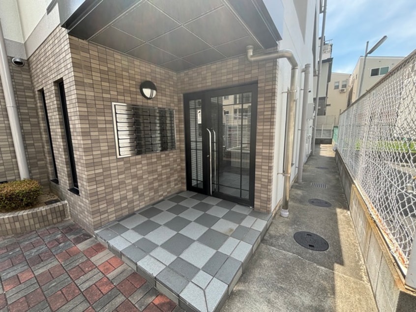 エントランス部分 コスモコ－ト大南