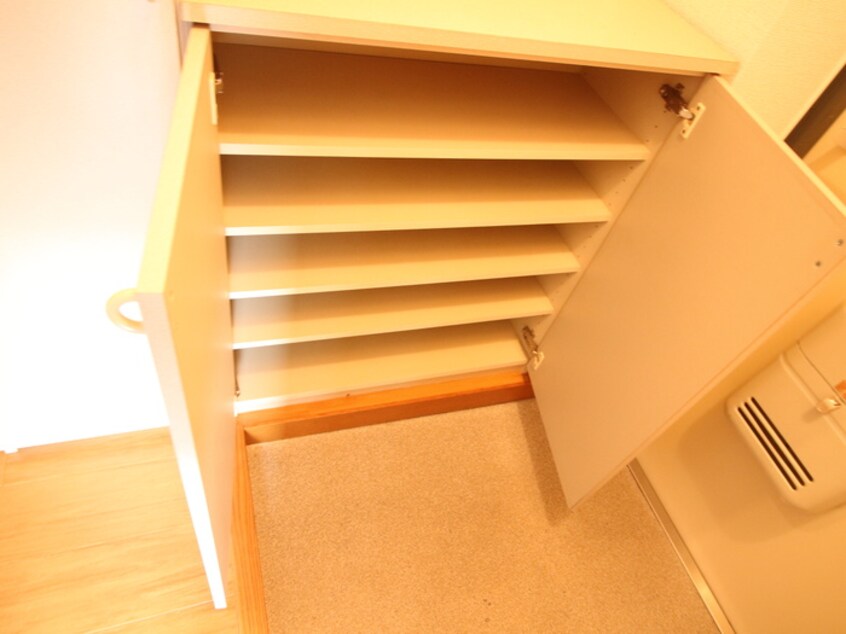 靴箱 シャイニング壱番館