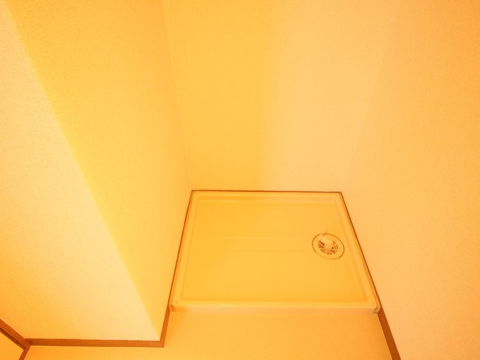 洗濯機置場 シャイニング壱番館