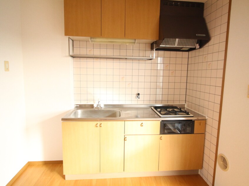 キッチン シャイニング壱番館