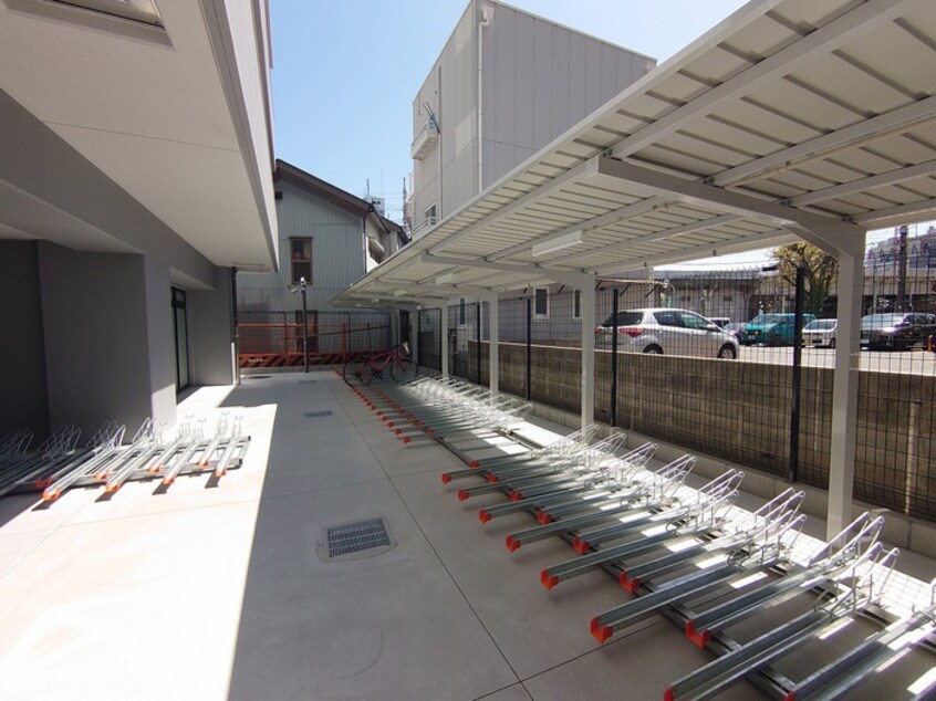 駐輪場 エステムコート神戸湊町(807)