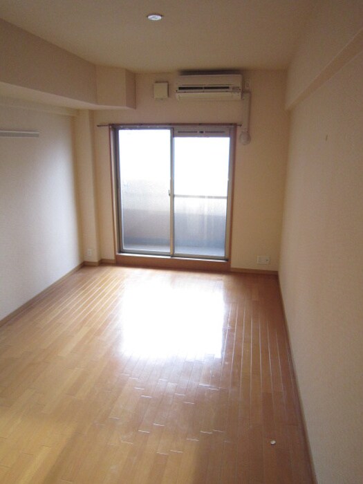 居室 ﾌﾟﾚｻﾝｽ本町ﾘｱﾙｼﾃｨ(207)