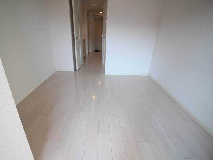 居室 ｱﾄﾞﾊﾞﾝｽ西梅田ﾗｼｭﾚ(306)