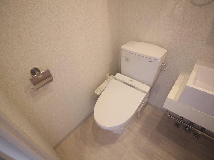 トイレ ｱﾄﾞﾊﾞﾝｽ西梅田ﾗｼｭﾚ(306)