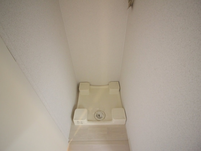 洗濯機置場 ｱﾄﾞﾊﾞﾝｽ西梅田ﾗｼｭﾚ(306)