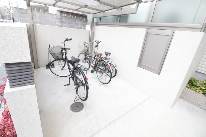 駐輪場 ヘーベルメゾン武庫之荘