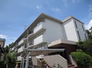 岡崎グランドハイツの外観