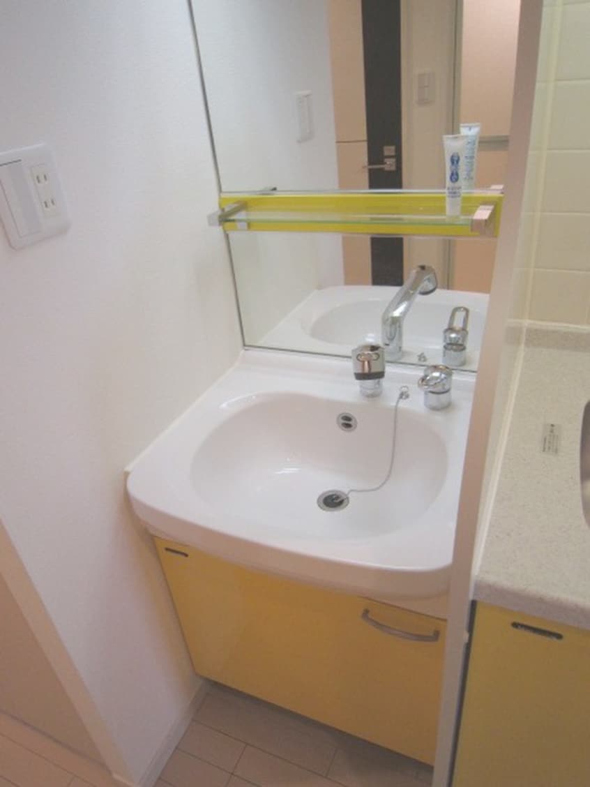 洗面 ﾌﾟﾚｻﾝｽ心斎橋ｻﾞ・ｽﾀｲﾙ(804)