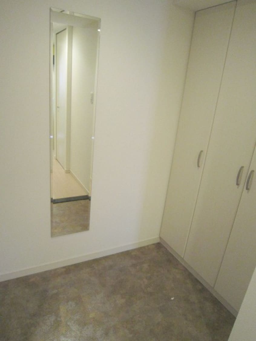 玄関 ﾌﾟﾚｻﾝｽ心斎橋ｻﾞ・ｽﾀｲﾙ(804)