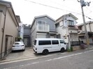 呉川町テラスハウスの外観