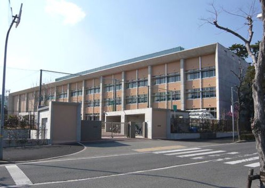 精道小学校(小学校)まで997m 呉川町テラスハウス