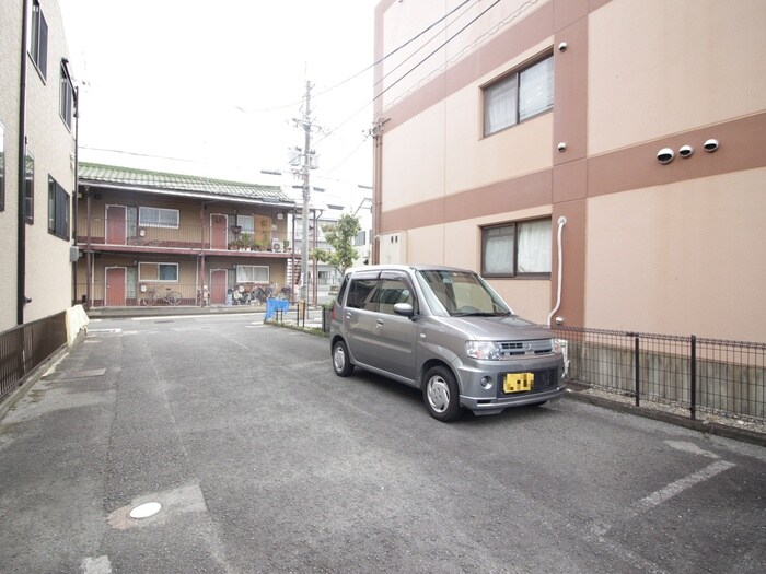 駐車場 富貴ハイツ