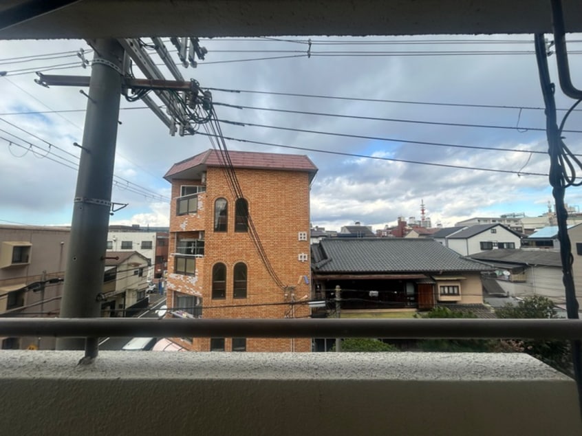 室内からの展望 第１嵯峨ハイツ