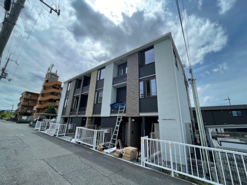 エントランス部分 仮)メゾン　ヴォロンテ　Ⅰ