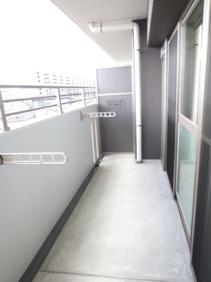 ベランダ・バルコニー berry blue 高槻