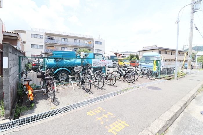 駐輪場 橋本ハイツ