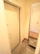 玄関 ALEGRIA瓢箪山上四条