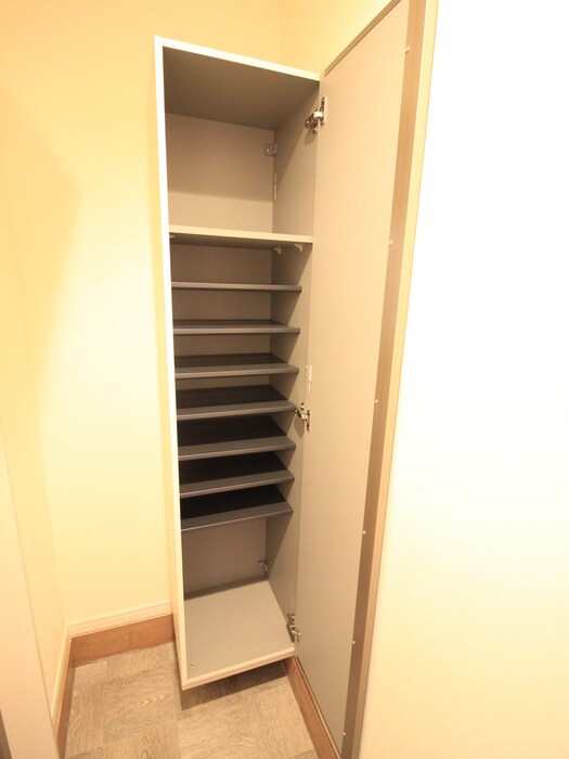 靴箱 ALEGRIA瓢箪山上四条