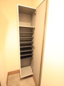 靴箱 ALEGRIA瓢箪山上四条