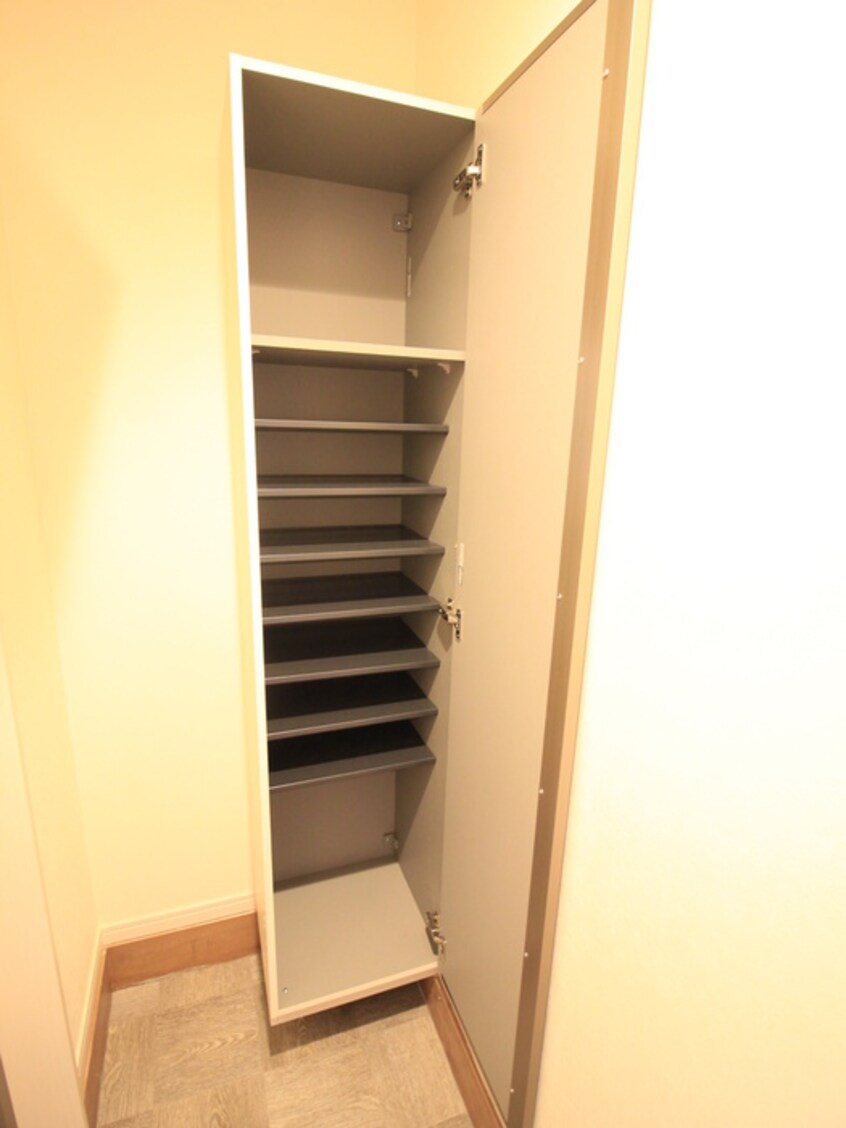 靴箱 ALEGRIA瓢箪山上四条