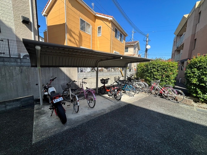 駐輪場 ベルヌ－ブ森神Ⅳ