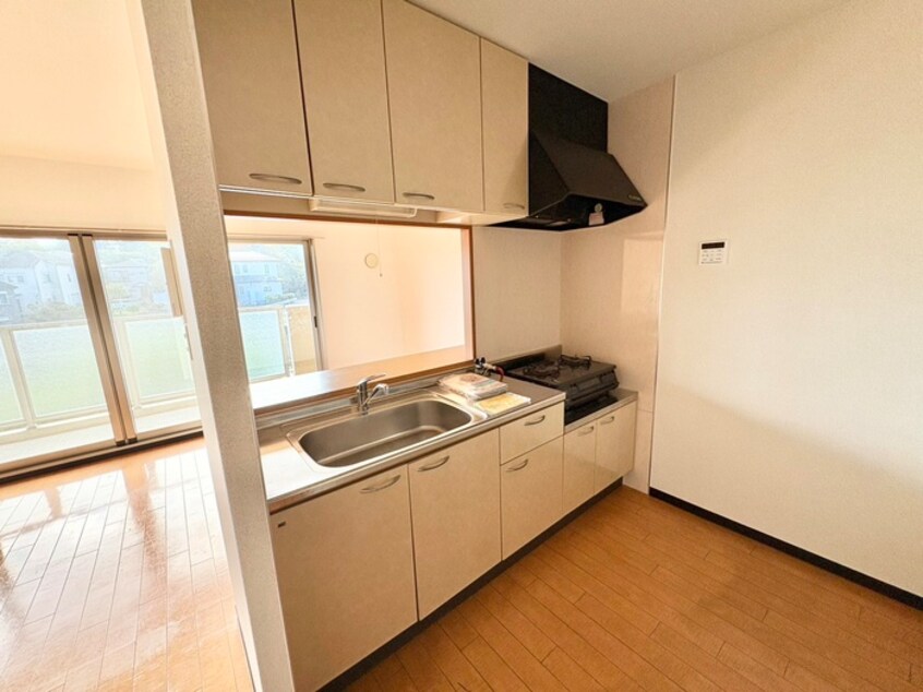 キッチン ベルヌ－ブ森神Ⅳ