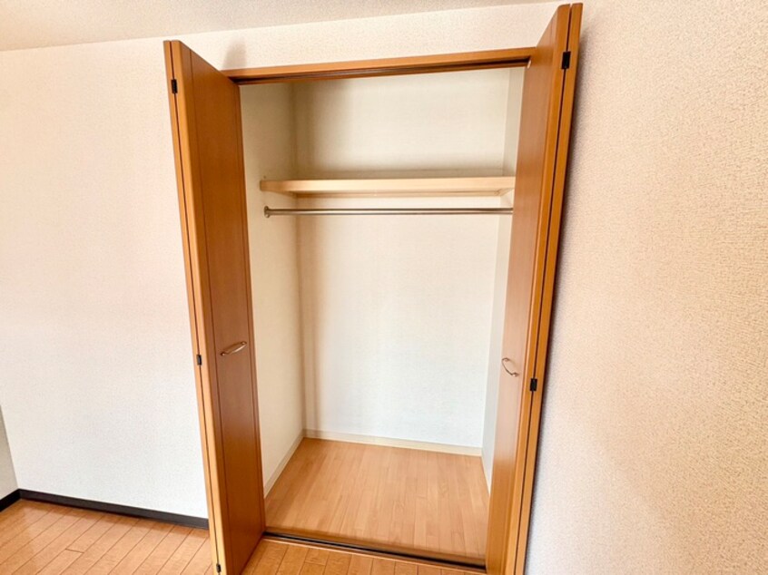 収納 ベルヌ－ブ森神Ⅳ