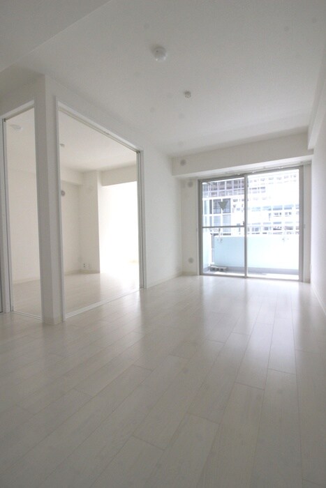 居室 エタニティⅠ谷町