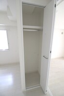 収納 エタニティⅠ谷町