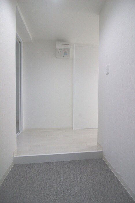 玄関 エタニティⅠ谷町
