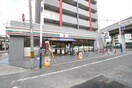 セブンイレブンJR長居駅前店(コンビニ)まで110m パークサイド長居