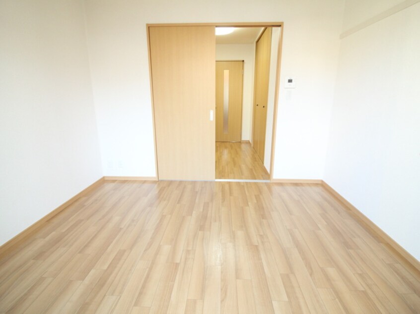 居室 アインスフィア