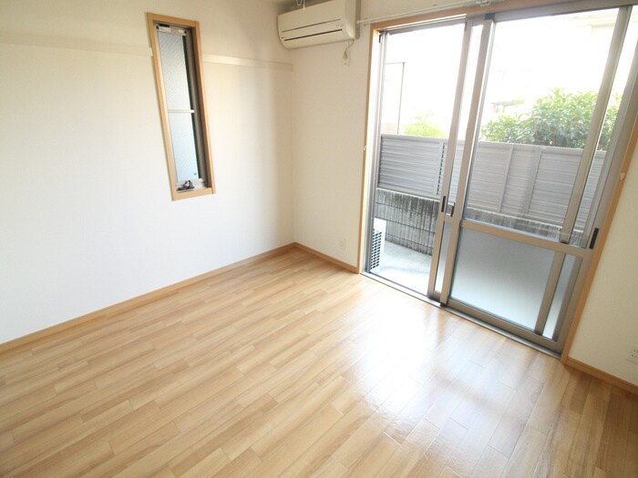 居室 アインスフィア