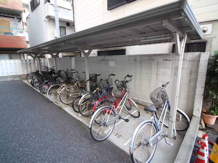 駐輪場 ミルフィ－ユ