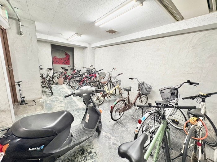 駐輪場 シャンクレール南堀江