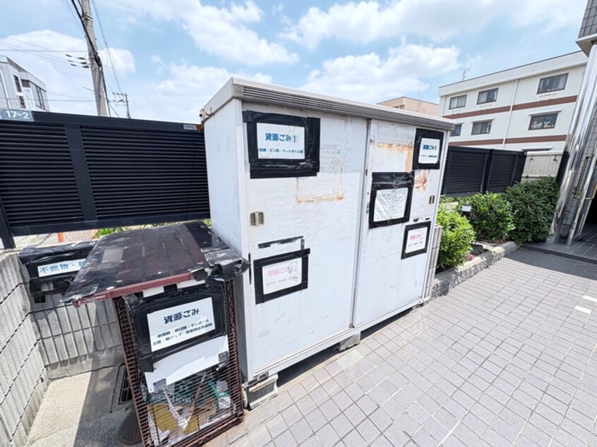 建物設備 リゾ　コリ－ナ