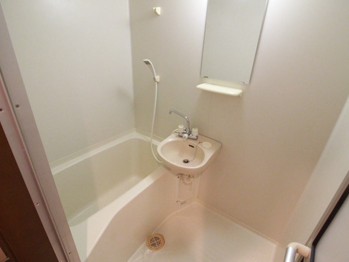 バス／シャワールーム等 liens