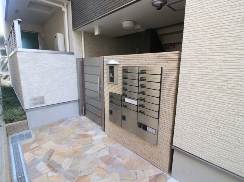 エントランス部分 フジパレス摂津香露園