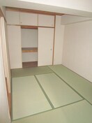 居室 コア　セカンド山下